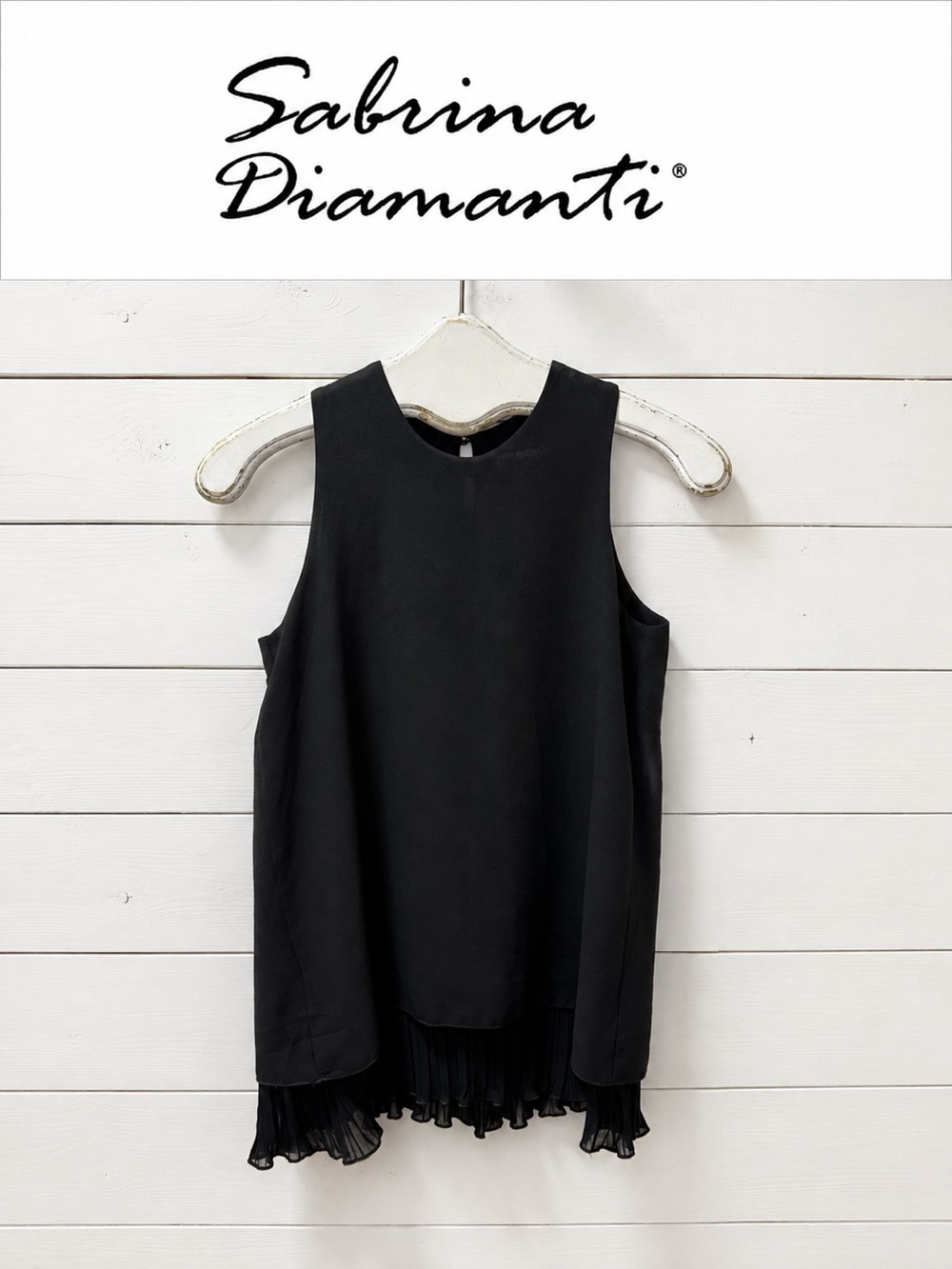 Sabrina Diamanti Classic Black Sleeveless Pleated Hem Top Size S